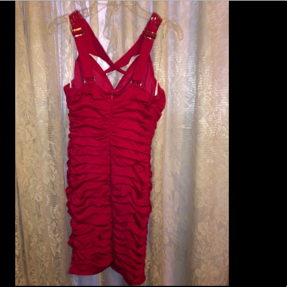 Dress - Picture 2 of 4